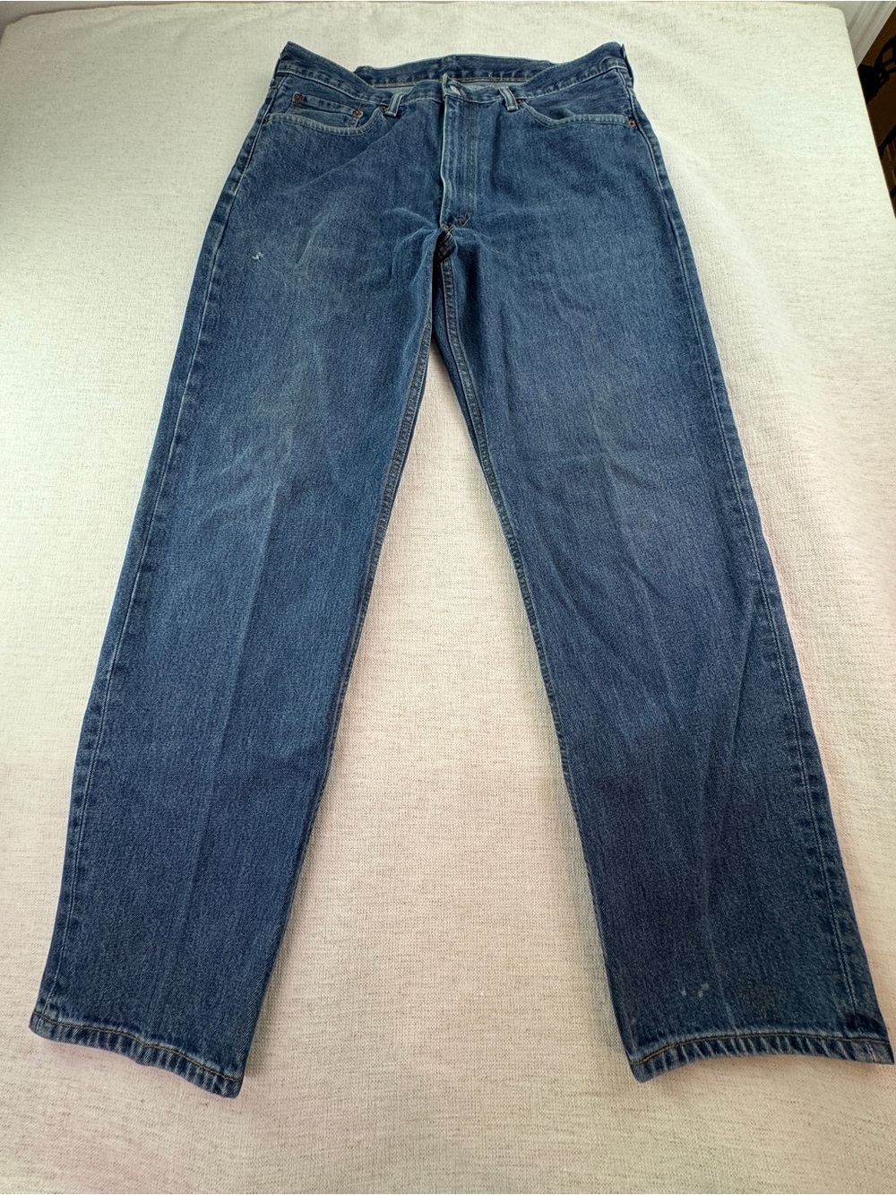 Levi’s 550 Men’s 38x34 Classic straight leg Blue Denim Jeans